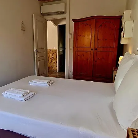 Bella Vista, 4ch, Piscine Villa Figari (Corsica)